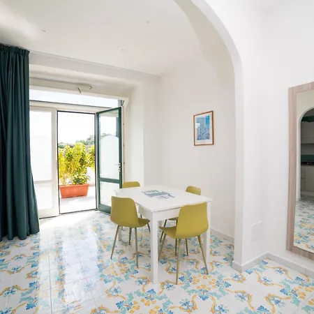 In The Amalfi Coast - With Terrace Near Amalfi - Breathtaking View Of Ravello Guest house *
