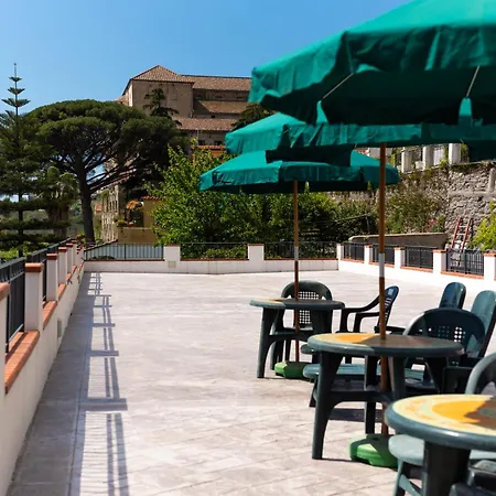 In The Amalfi Coast - With Terrace Near Amalfi - Breathtaking View Of Ravello Guest house *